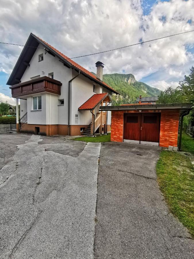 Apartmaji Tomsic Mojstrana Exterior foto