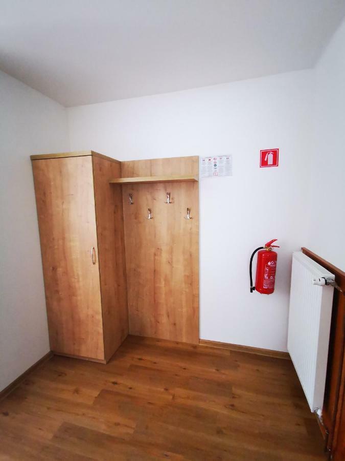 Apartmaji Tomsic Mojstrana Exterior foto