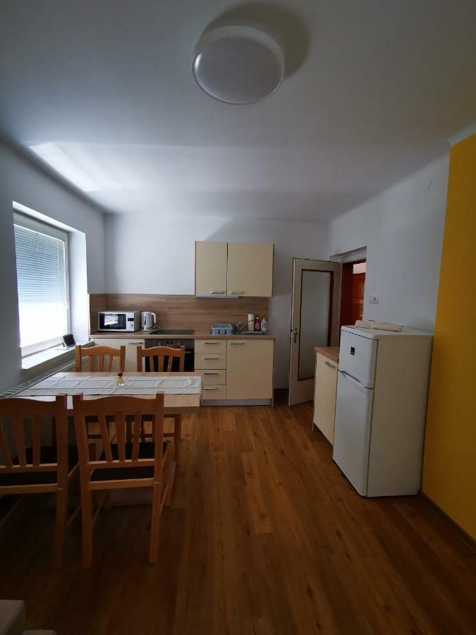 Apartmaji Tomsic Mojstrana Exterior foto