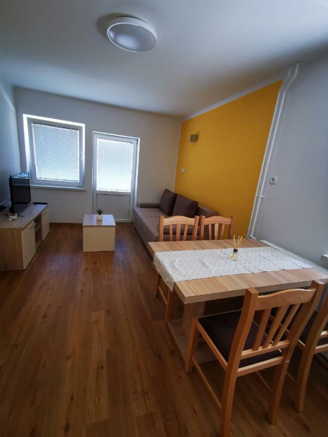 Apartmaji Tomsic Mojstrana Exterior foto